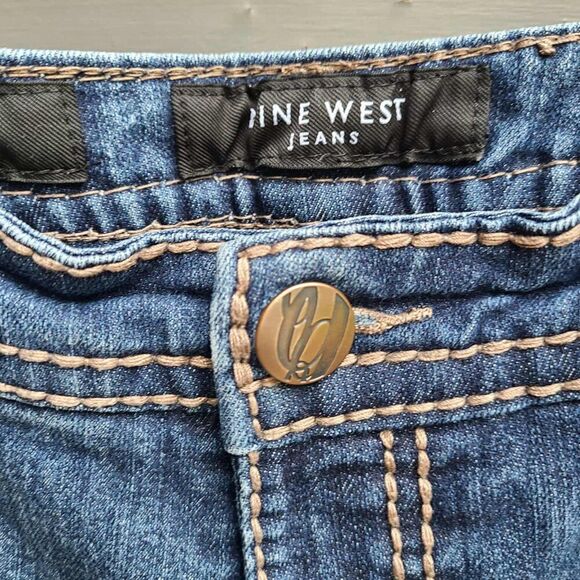 Nine West Cropped Jeans with Bling on the Flap Pockets size 8/29 - Picture 13 of 13